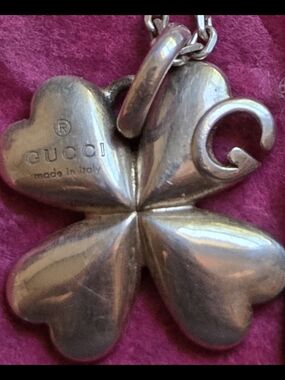 Gucci Sterling Silver Four-Leaf Clover Pendant - Silver